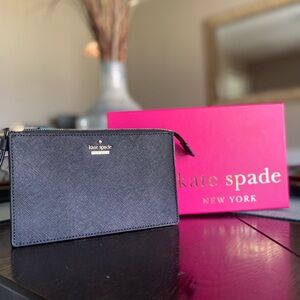 Kate Spade Black Saffiano Leather Wristlet!  NWOT!!